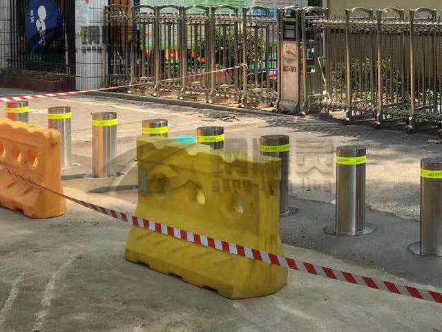 武汉钢精灵升降路桩 批发路桩 预埋式可移动路桩