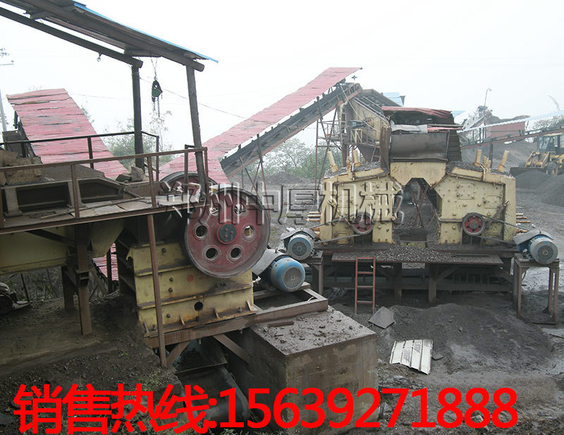 四川铁矿石破碎设备生产线