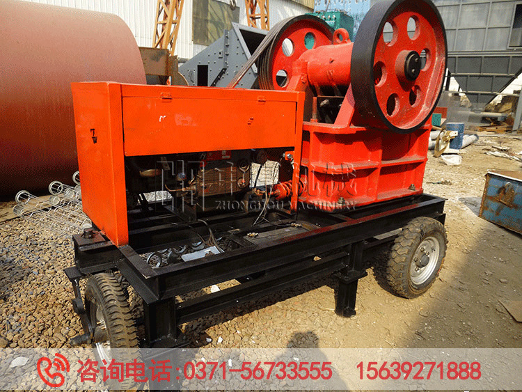 柴油机带动鄂式破碎机