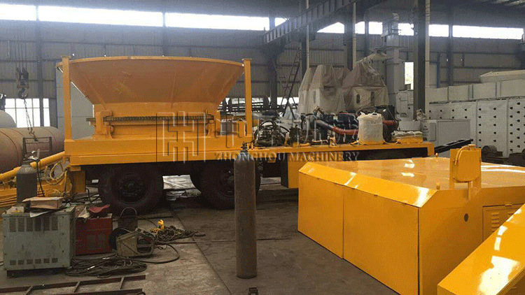 移动式树根原木破碎机