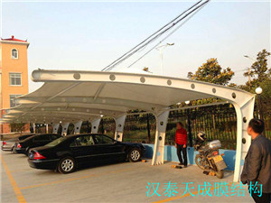 湖北膜结构建造公司 黄冈汽车棚膜结构遮阳防雨棚