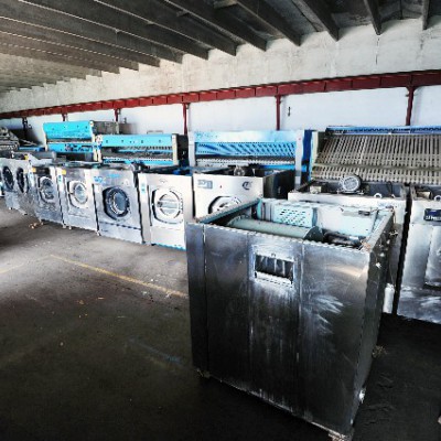 出售二手UCC干洗机，烘干机，水洗机等全套