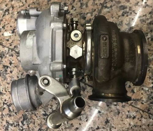 宝马S63 F10 M5左涡轮增压 链条 时规链涨紧器