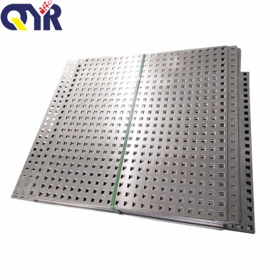 镀锌冲孔板 8mm孔径冲孔板