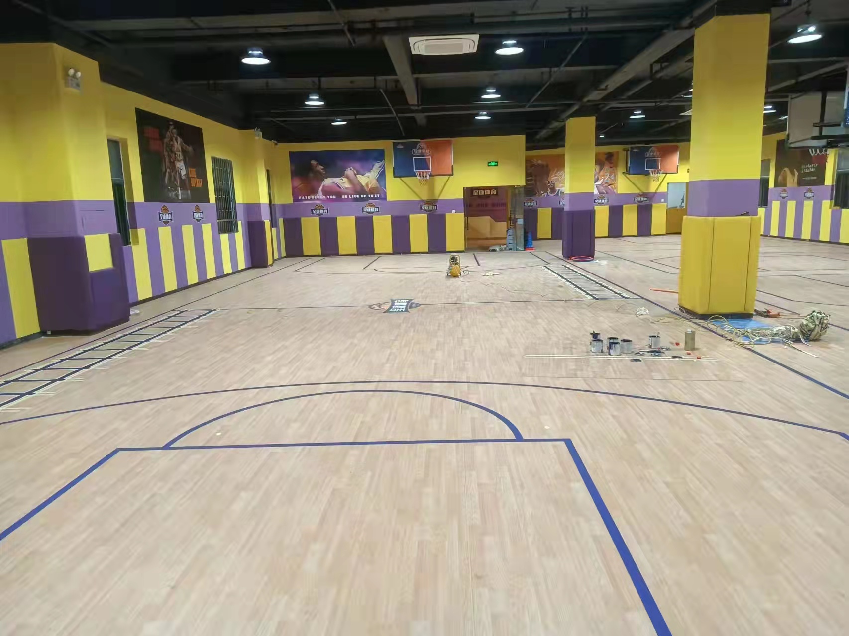 广州室内篮球场PVC运动地板 360定制图案案例