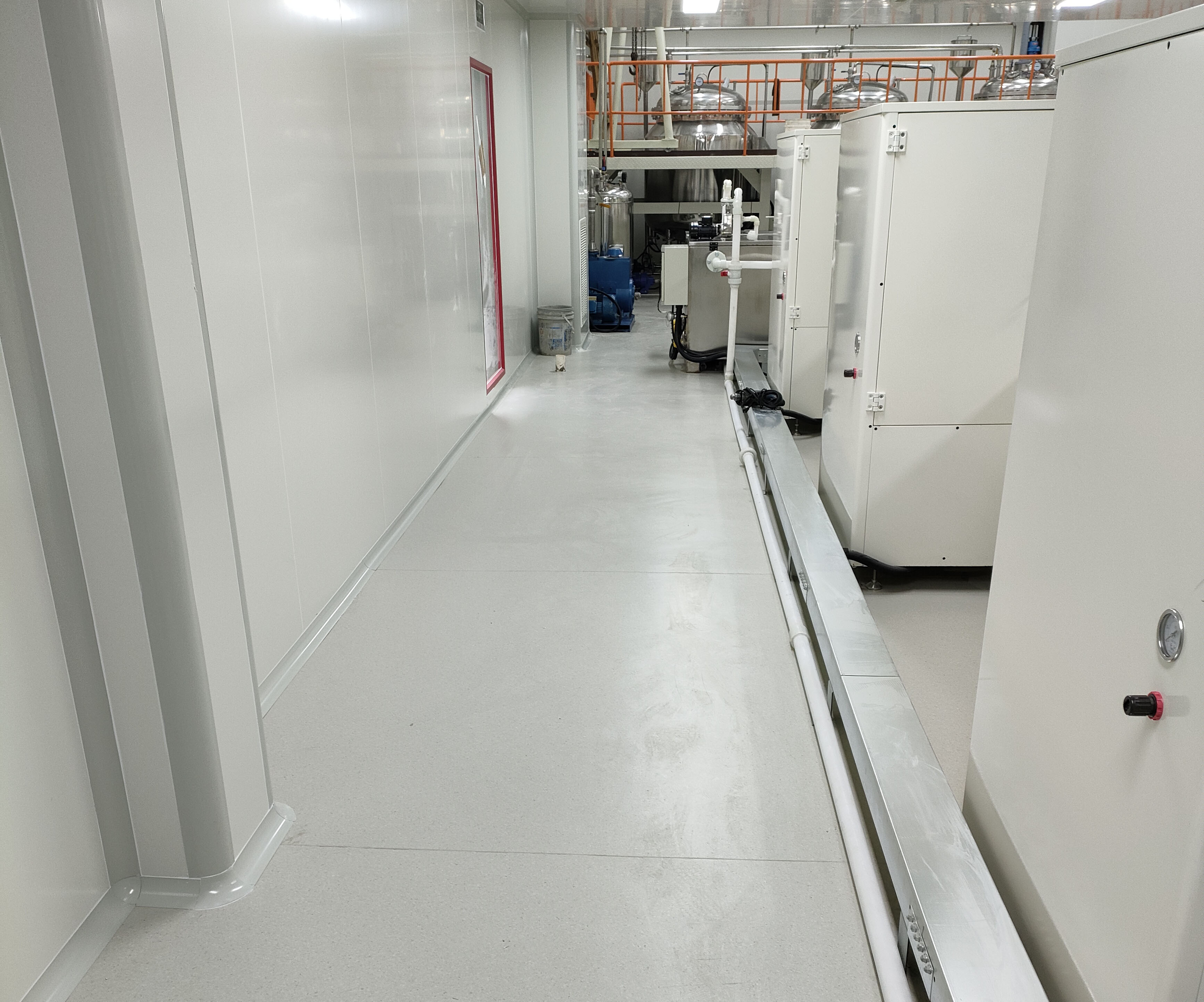供应实验室PVC塑胶地板案例 防腐蚀PVC地板