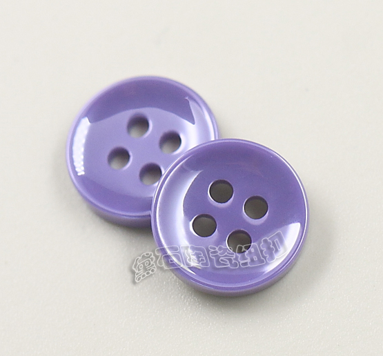 紫色陶瓷纽扣服装设计细节之作