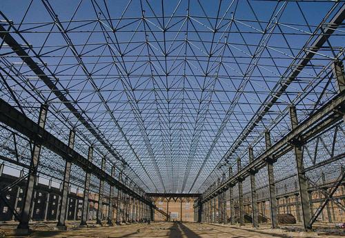山东临沂市网架公司-临沂市网架加工厂-临沂市螺栓球网架公司