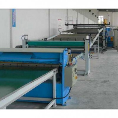 PP板材挤出机、PP板材生产设备（优质）