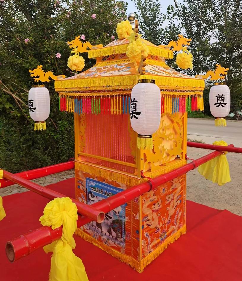 白事花轿让殡葬更绿色发展
