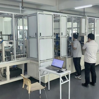 双仁方形铝壳电池包膜机
