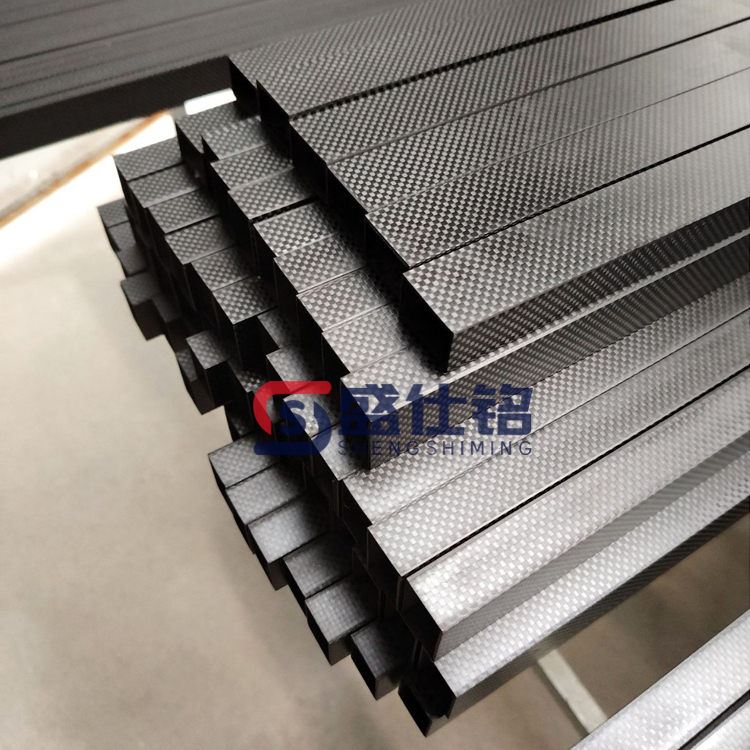 厂家供应碳纤维方管 汽车材料适用 使用寿命长 绝缘性能好 厂家供应碳纤维方管 汽车材料适用 使用寿命长 绝缘性能好