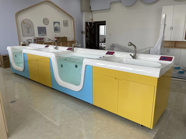 新生儿洗澡游泳池   婴儿洗浴设备  一体式防腐防潮