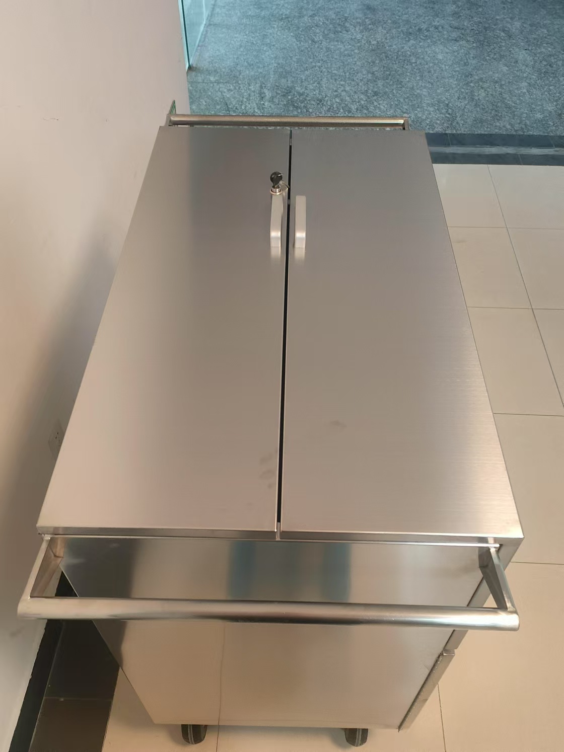 下送车供应室手推车  不锈钢材质