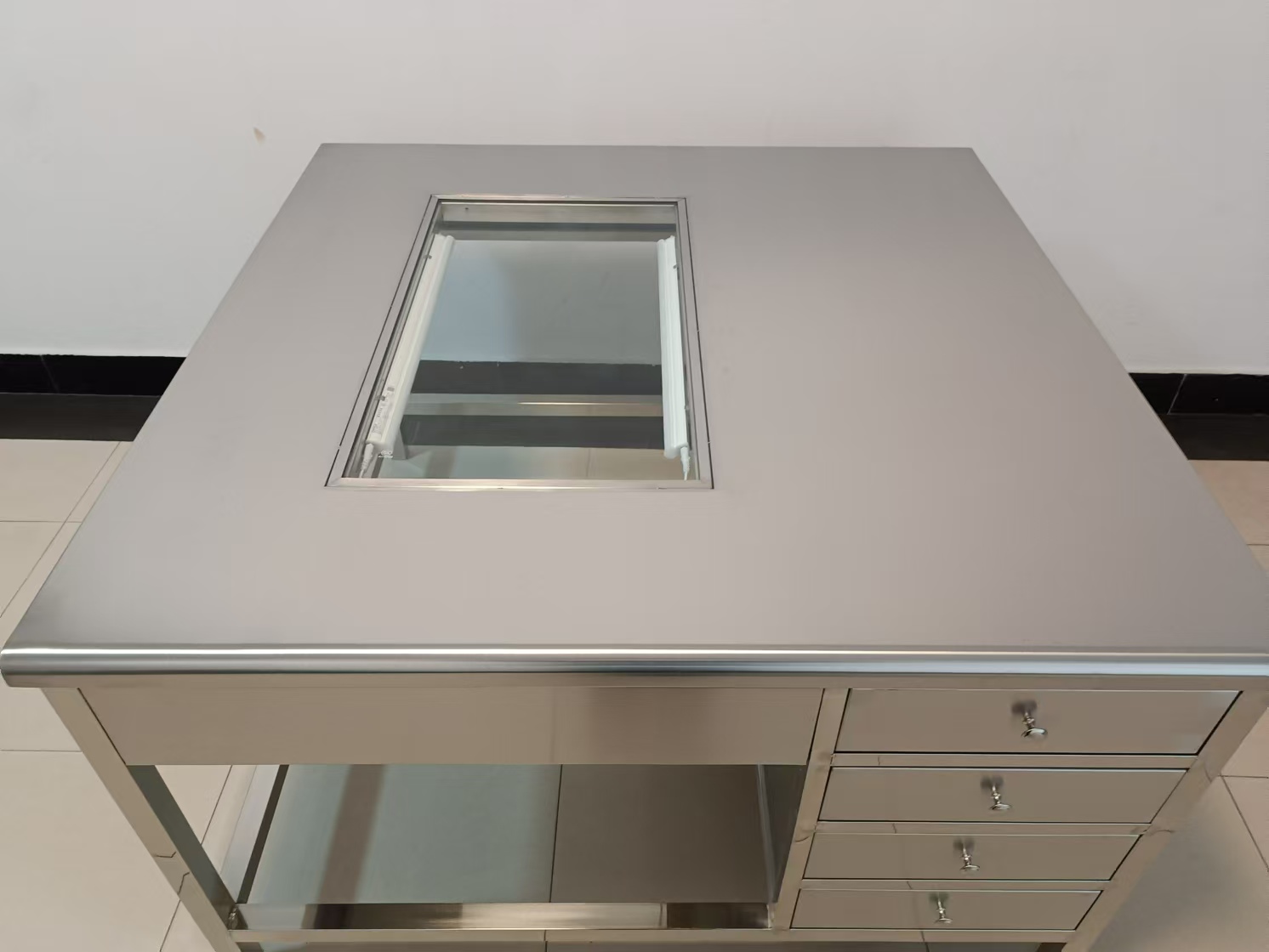 医用不锈钢材质打包台