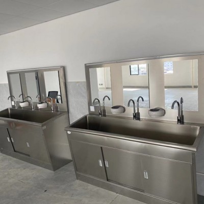 定制不锈钢多人位洗手池高背板