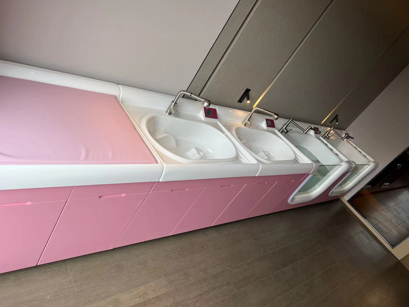 婴儿洗浴设备母婴店婴儿游泳洗澡设备